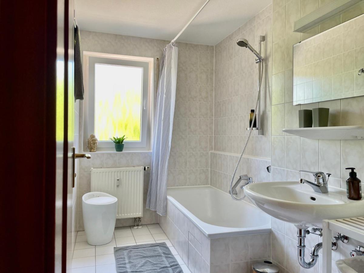 Lamiacasa Family-Business-Near Bosch-Train Station Apartment เรนนิงเงน ภายนอก รูปภาพ