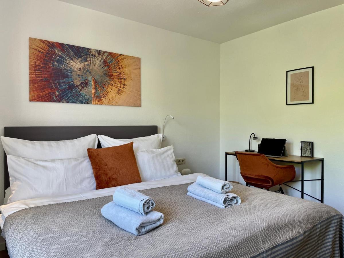 Lamiacasa Family-Business-Near Bosch-Train Station Apartment เรนนิงเงน ภายนอก รูปภาพ